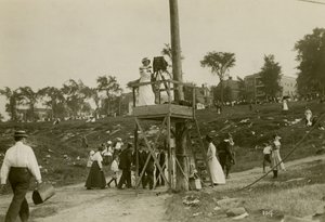 بيلز صورة ذاتية ، حوالي 1905-40 (صورة فضية جيلاتينية) بواسطة جيسي تاربوكس بيلز