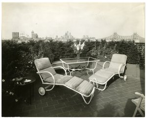 السيدة أليس وودوارد راينهارت ، 400 E 52 St ، نيويورك ، الولايات المتحدة الأمريكية ، حوالي 1905-40 (صورة فضية جيلاتينية) بواسطة جيسي تاربوكس بيلز