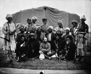 الرائد Cavagnari مع Sirdars و Kunae Synd ، 1878 حوالي عام