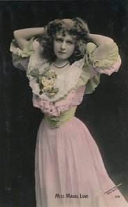 "الآنسة مابل لوف" ، 1874-1953 ، عام 1930 بواسطة غير معروف
