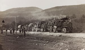 ألبوم "بلدي الحرب العالمية - ذكريات الجبهة الجنوبية الغربية (كارينثيا ، إيطاليا ، جنوب تيرول) (حربي العالمية - ذكريات الجبهة الجنوبية الغربية في كارينثيا ، إيطاليا ، ترينتينو ألتو أديجي) 31/03 / 1915-12 / 11/1918 - جوزيف زولس فيينا ": آلية عسكرية في الهرما