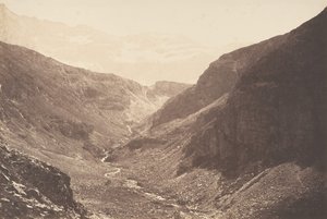 Gorge d'Estaubé مأخوذ من شرفات المراقبة في Héas ، St-Sauveur ، 1853.