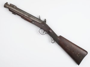 Blunderbuss مع حربة الربيع تم إصدارها للمتطوعين الأيرلنديين ، cc 1815 (blunderbuss ، flintlock)
