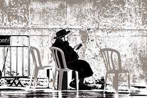 بواسطة الفرح الليونز