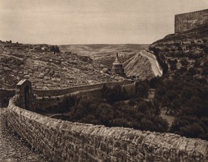 القدس ، منظر لوادي قدرون (صورة بالأبيض والأسود)