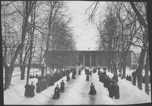 زلاجات قبل عام 1916 بواسطة كارل كارلوفيتش بولا