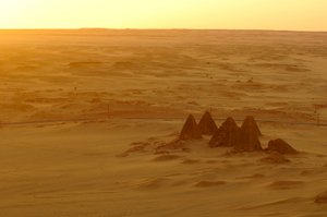  بواسطة كينيث جاريت