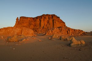  بواسطة كينيث جاريت
