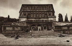 إيطاليا: Caprarola ، Palazzo Farnese (b / w photo) بواسطة كيرت هيلشر