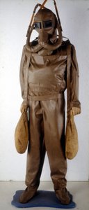 نموذج لبدلة مصنوعة من النموذج الذي صممه ليوناردو دافنشي (ليوناردو دافنشي) (1452-1519). متحف العلوم والتكنولوجيا بميلانو. بواسطة ليوناردو دا (بعد) فينشي