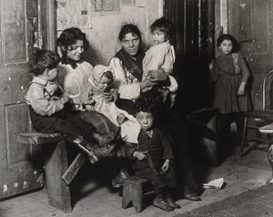منزل إيطالي بالقرب من هال هاوس ، شيكاغو ، 1910 بواسطة لويس ويكس هاين