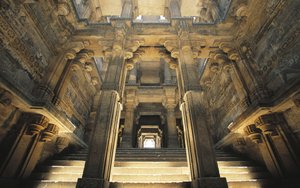 Stairway to Dada Hari Baoli stepwell بواسطة غير معروف غير معروف