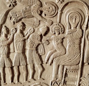 علم آثار العصور الوسطى (العصور الوسطى). الفن البربري في لومباردي: عبادة المجوس ، إرتفاع منخفض لمذبح الدوق راتشيس. النحت ، الفن اللومباردي ، 737-744. Cividale del Friuli ، متحف Chretien ، كنز الكاتدرائية