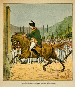 رسم إيضاحي لبومبلد لويس (1862-1927) من كتاب "ذكرى سانت هيلين" للكونت إيمانويل دي لاس حالات (1766-1842): الإمبراطور نابليون يجبر حصانه على دخول لونغوود في سانت هيلين ، مجموعة خاصة بواسطة تفجير لويس تشارلز