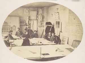 [تشارلز غارنييه في غرفة الصياغة أثناء تصميم أوبرا باريس الجديدة] ، كاليفورنيا. 1870. بواسطة لويس إميل دورانديلي