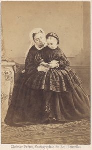 الملكة فيكتوريا وحفيدتها بواسطة Louis Joseph Ghemar