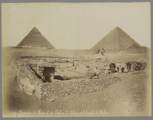 Piramide van Cheops en Chephren، de sphinx en de tempel van Chefren أهرامات خوفو وخافرين أبو سيفينكس ومعبد خفرع (العنوان على الكائن) بواسطة ميزون بونفيس