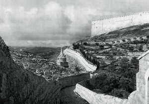 أماكن الدفن اليهودية بالقرب من سور القدس ، 1937