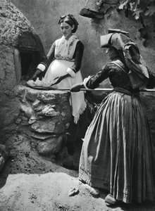 نساء في الفرن ، سردينيا ، إيطاليا ، 1937.