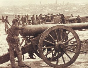 المدفعية الفيدرالية أثناء الحرب الأهلية الأمريكية (1861-1865) (صورة b / w)