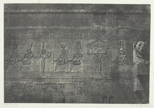 معبد دندرة توتريس الكبير ، تماثيل الواجهة الخلفية ، صعيد مصر ، 184951. بواسطة ماكسيم دو كامب