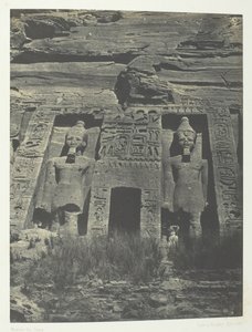 إبسامبول ، مدخل سبيوس حتحور ، النوبة ، 184951 ، طُبع عام 1852. بواسطة ماكسيم دو كامب