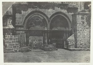القدس ، الأروقة السفلية لكنيسة القيامة ، فلسطين ، 184951 ، طبعت عام 1852.