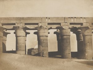 الأقصر ، أعمدة كبيرة للقصر ، 1849-1851. بواسطة ماكسيم دو كامب