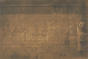 منحوتات على الواجهة الخلفية لمعبد دنديرا تينتيريس العظيم ، 1849-50. بواسطة ماكسيم دو كامب
