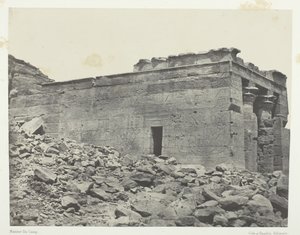معبد دندور القديم في طنطور ، المخصص لثالوث أوزوريس-إيزيس-حورس ، النوبة ، 184951. بواسطة ماكسيم دو كامب