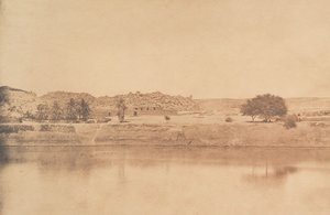 منظر مأخوذ شرق فيلة - قرية أبو كولي ، طريق أسوان ، 1849-50. بواسطة ماكسيم دو كامب