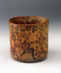 مزهرية أسطوانية ، c.650-850 (سيراميك باللون الأحمر والأسود على الطلاء البرتقالي) بواسطة المايا المايا
