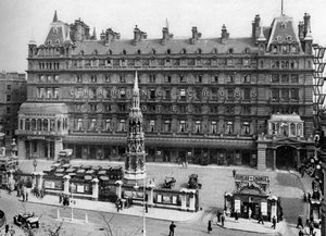 محطة سكة حديد Charing Cross ، لندن ، 1926-1927. بواسطة ماكليش