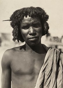 "بناء إمبراطورية" في العصر الفاشي: شباب كوناما ، 09/05/1936 (b / w photo) بواسطة موديستينو بالدينيتي