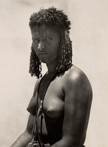 "بناء إمبراطورية" في العصر الفاشي: امرأة من بيلين ، 09/05/1936 (b / w photo)