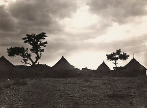 "بناء إمبراطورية" في العصر الفاشي: غروب الشمس في مي زغينة ، 09/05/1936 (b / w photo) بواسطة موديستينو بالدينيتي