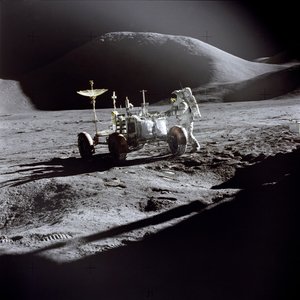 أبولو 15 - ناسا ، 1971. بواسطة صور وكالة ناسا