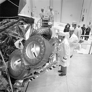 أبولو 16 - ناسا ، 1971. بواسطة صور وكالة ناسا