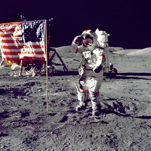 أبولو 17 - ناسا ، 1972. بواسطة صور وكالة ناسا