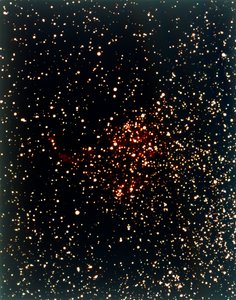 سديم في Cygnus. بواسطة صور وكالة ناسا