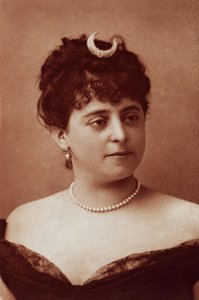 Sibyl Sanderson (1865-1903), American soprano, photograph by Felix Nadar (1820-1910) بواسطة نادار