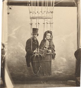 صورة شخصية مع زوجته إرنستين في بالون جندول ، ج. 1865 ، طبع ج. 1890. بواسطة نادار