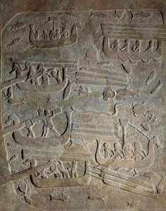 بلاد ما بين النهرين في العصر الآشوري الحديث (حوالي 1000-612 قبل الميلاد): "" حملة بحرية ، نقل الأخشاب من لبنان على طول الساحل الفينيسي ، تحميل المراكب "" "" القرن الثامن قبل الميلاد. من خورساباد (خونس آباد) باريس ، متحف اللوفر