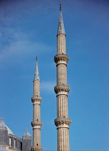 تفاصيل المآذن (1575) بواسطة المدرسة العثمانية