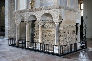 تابوت Stilicho (الرخام) بواسطة باليو كريستيان