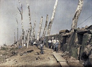 الخط الفرنسي في هيت ساس في منطقة دمرتها نيران المدفعية ، بلجيكا ، 10 سبتمبر 1917 (ذاتي اللون)