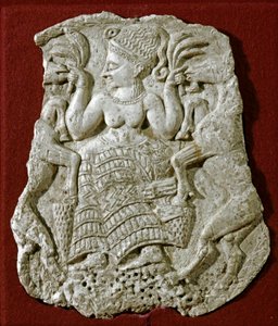 Phenician art: carved ivory pyxide cover, representing a mycenian fertility goddess nourishing goats. Around 1250 BC.. From Twink El Beida. Dim 13 cm Paris, Louvre Museum بواسطة الفينيقي