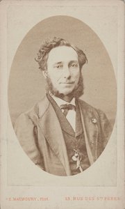 صورة لعازف الكمان والملحن كاميلو سيفوري 1815-1894. بواسطة استوديو الصور يوجين مونوري.