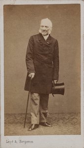 صورة للملحن غوستاف فوغت 1781-1870. بواسطة Photo studio Legé and Bergeron.