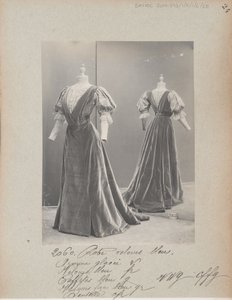 صفحة الألبوم: House of Worth ، Costume بواسطة مصور فوتوغرافي فرنسي